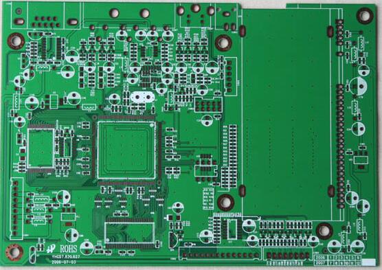 pcb廠家布線盡量少用90度拐角知識介紹