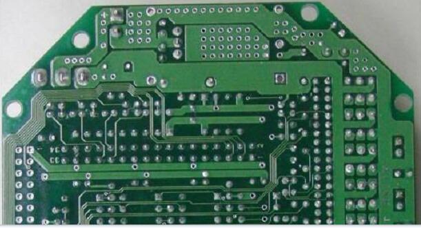 開關電源pcb過孔一般多大